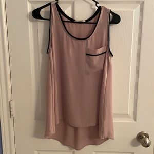Everleigh Pink tank top with black